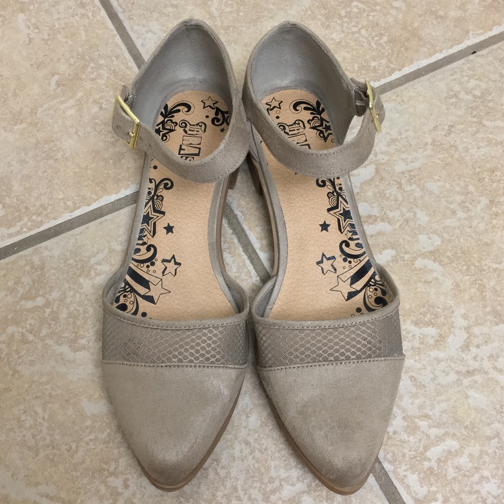 Tan Block Heel Sandals